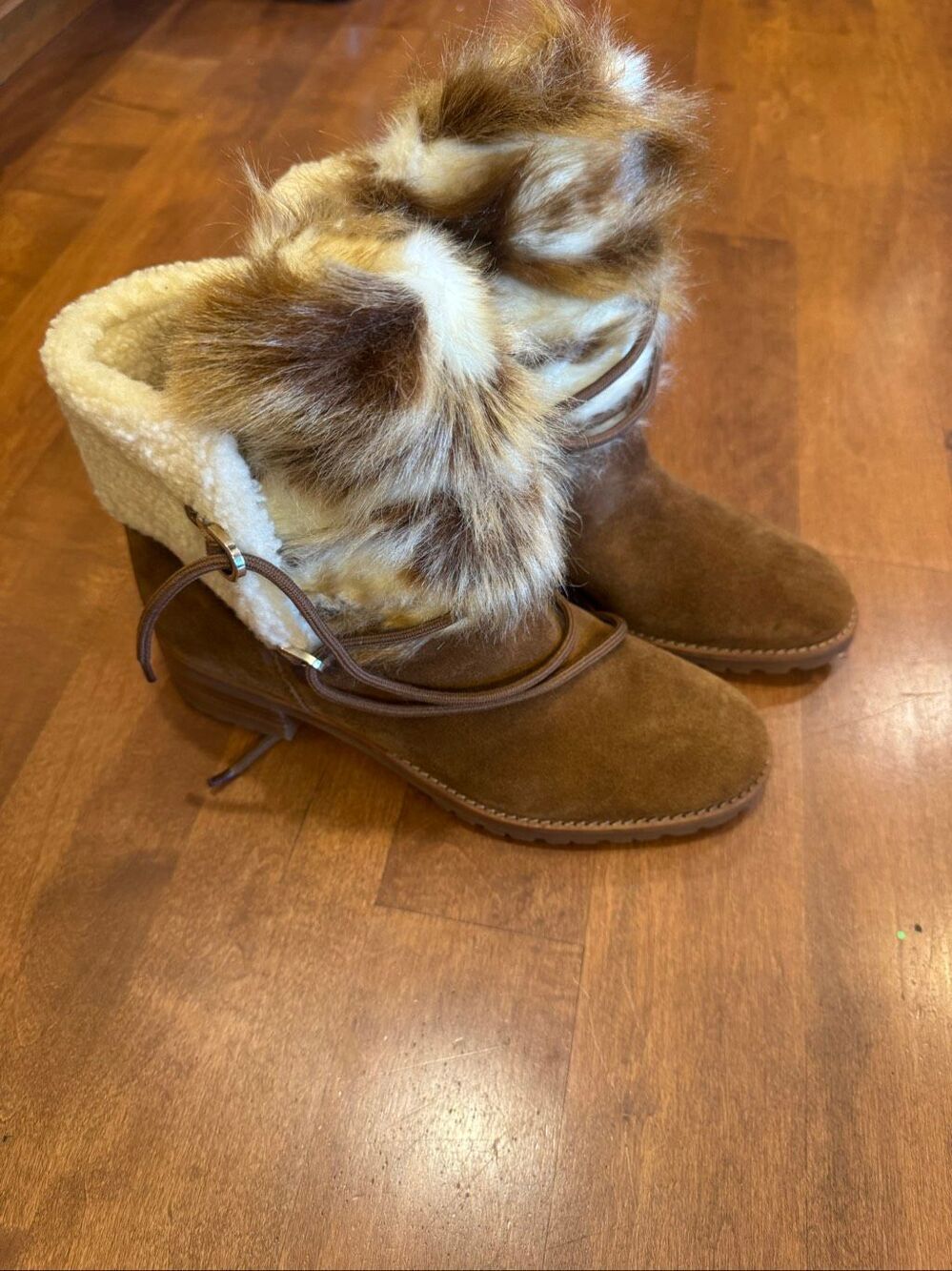 NEW Talbots Brown Suede Faux Fur Lace Up Winter Boots Women’s Size 8.5